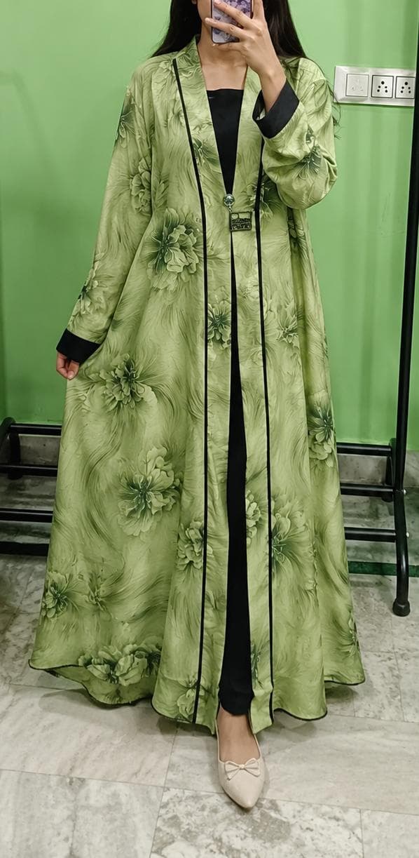 Stunning Floral Shrug Printed  Abaya  – Peach TikTok Fabric  - Image 1